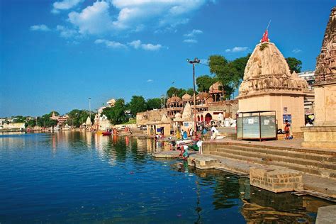 20 Places To Visit In Central India .